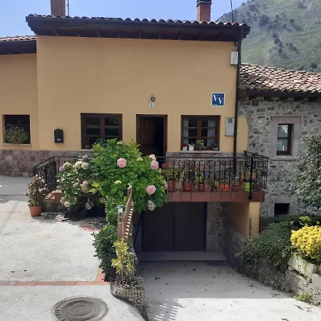 Casa Llorente *