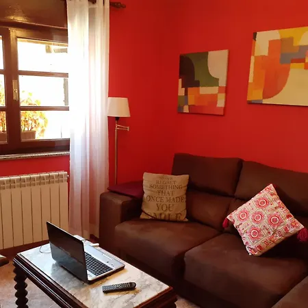 Casa Llorente Feriehus *